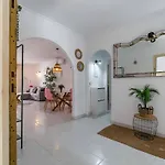 138- Stylish Coastal With Views And Pool In Lejlighed