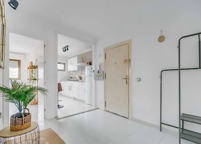 138- Stylish Coastal With Views And Pool In Апартаменты Фуэнхирола