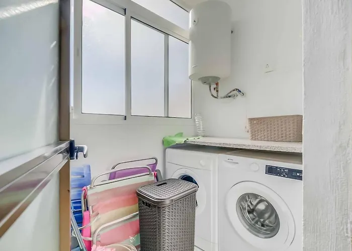 138- Stylish Coastal With Views And Pool In Apartamento *