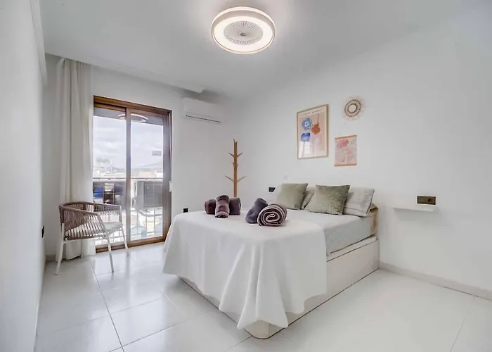Apartamento 138- Stylish Coastal With Views And Pool In *