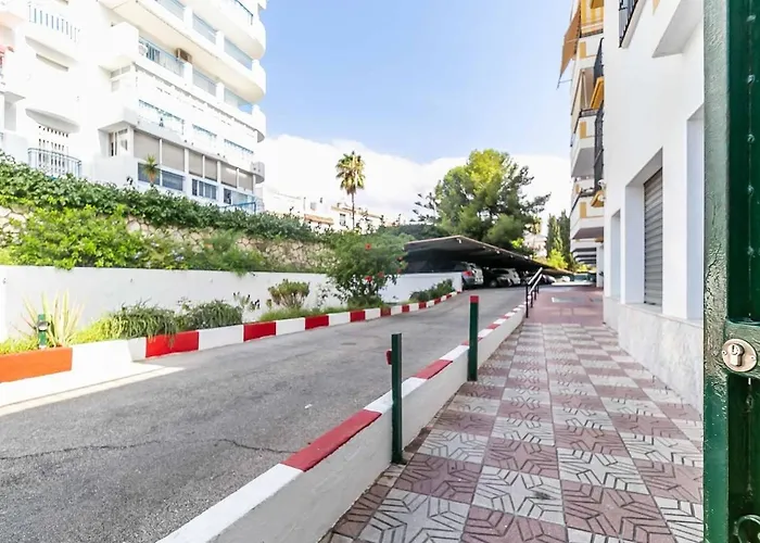 138- Stylish Coastal With Views And Pool In *